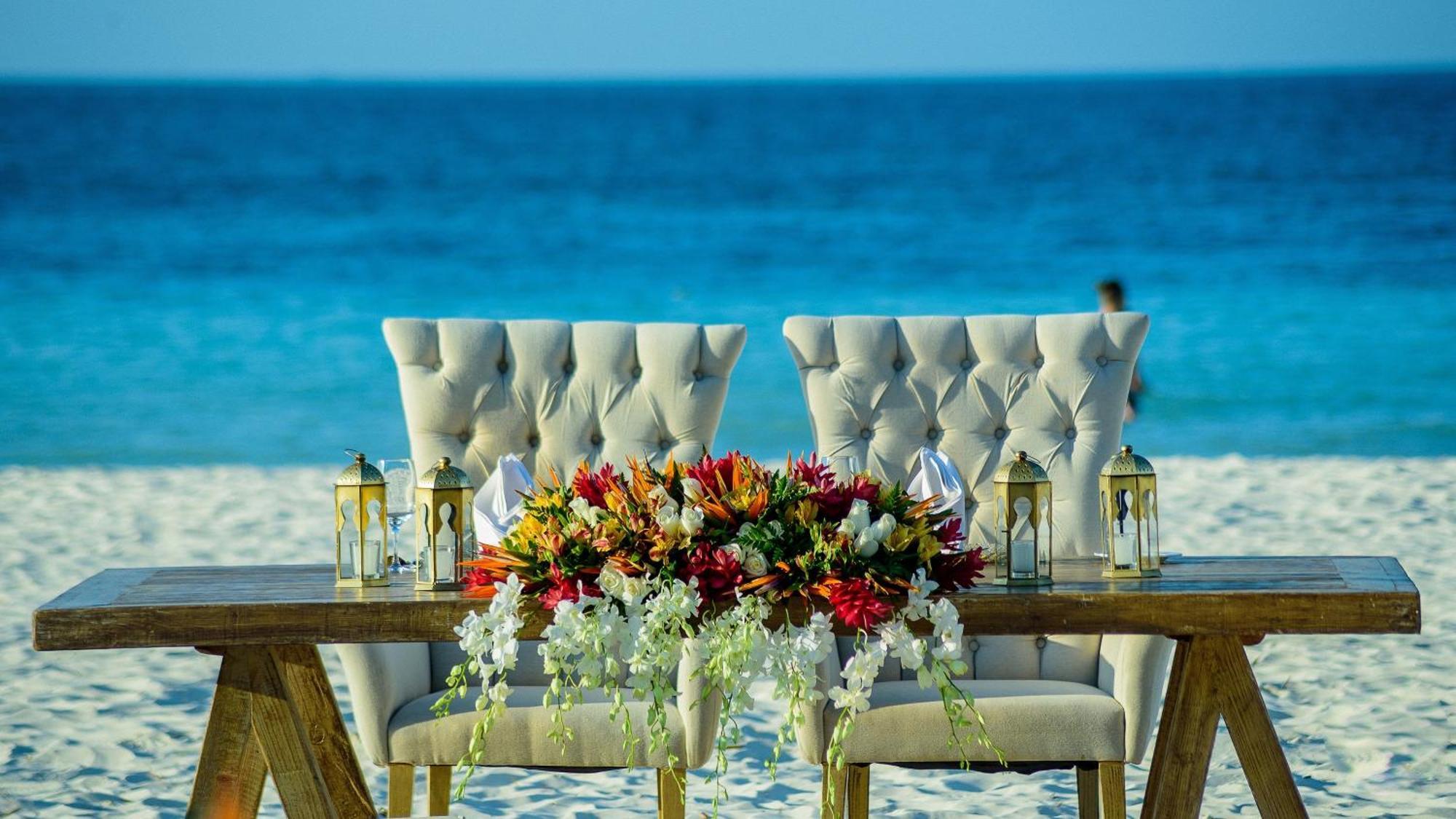 Presidente Intercontinental Cancun Resort Buitenkant foto Beach wedding