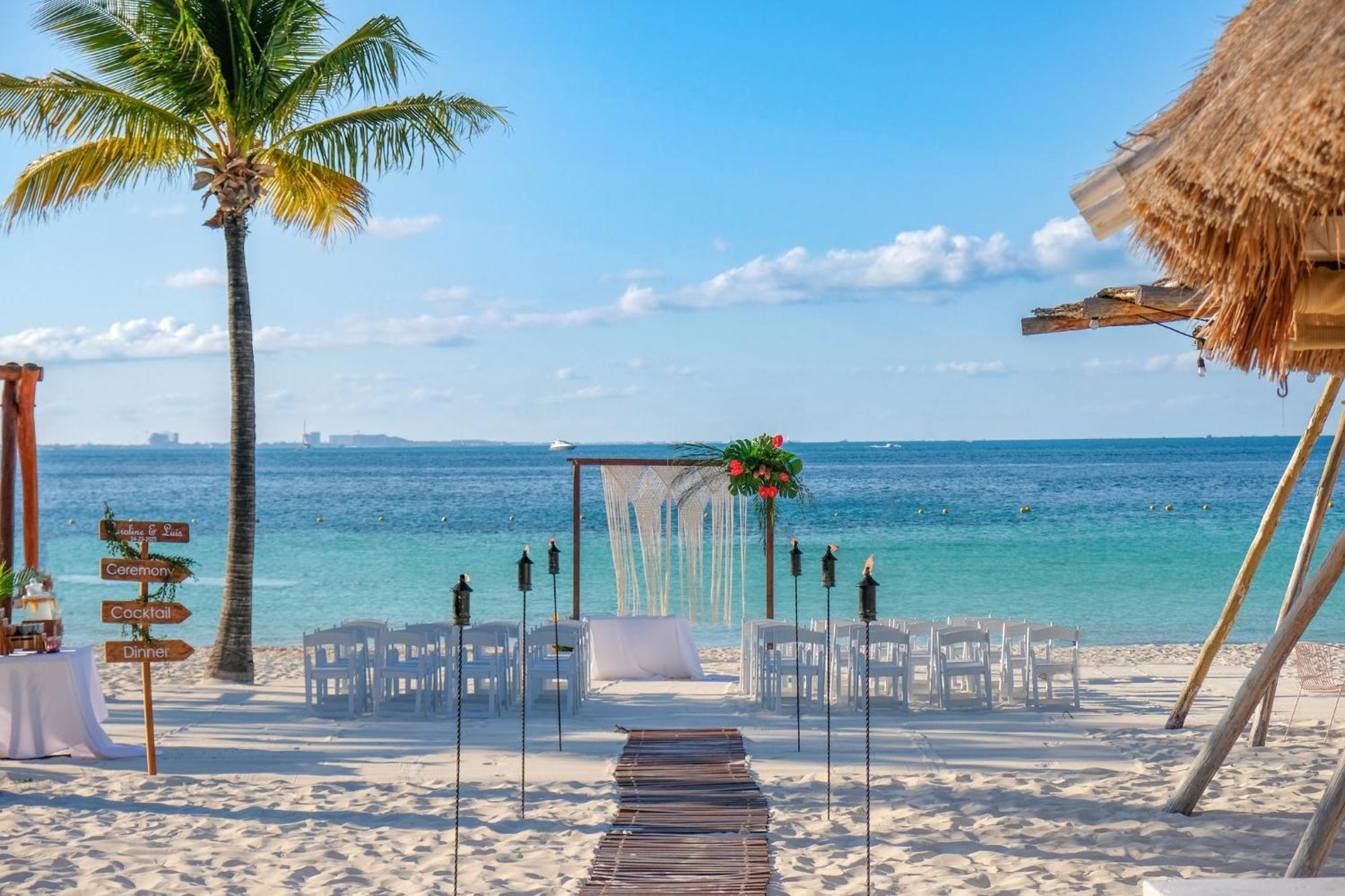 Presidente Intercontinental Cancun Resort Buitenkant foto Beach at the Grand Palladium Hotel